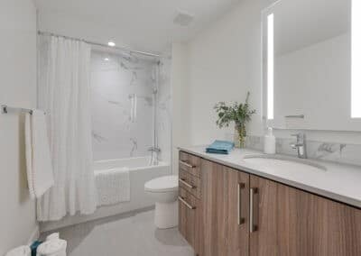 SKY Furnished Suites Downtown Edmonton Long or Short term Furnished Rental Suites
