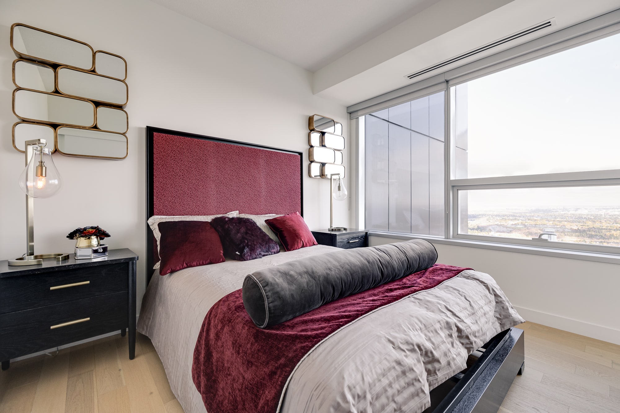 SKY Furnished Suites Downtown Edmonton Long or Short term stay furnished Suites
